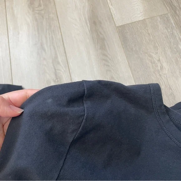 Taylor Swift Tshirt 1989 long sleeve crop womens Black (size 2xl) casual music - Picture 5 of 6